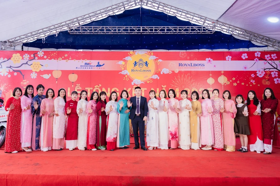 Lễ tổng kết công ty TNHH nhôm Bình Nam