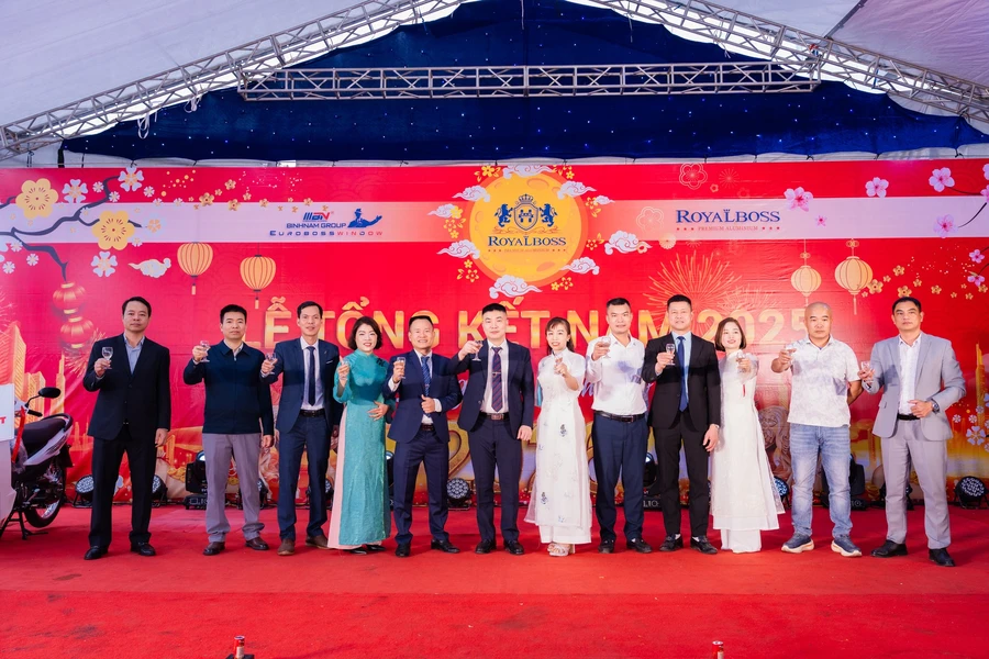 Lễ tổng kết công ty TNHH nhôm Bình Nam