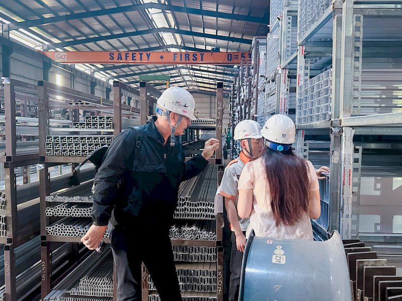 BINHNAM GROUP đón tiếp đại diện doanh nghiệp 