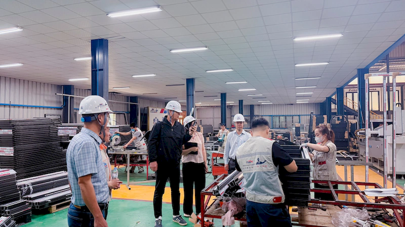 BINHNAM GROUP đón tiếp đại diện doanh nghiệp 