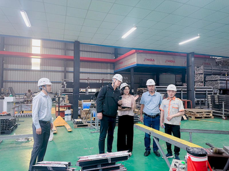 BINHNAM GROUP đón tiếp đại diện doanh nghiệp 