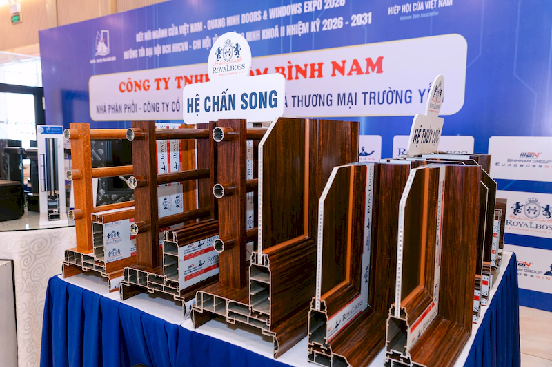 Bình Nam Group mang sản phẩm nhôm Royalboss tới hội nghị cửa Quảng Ninh