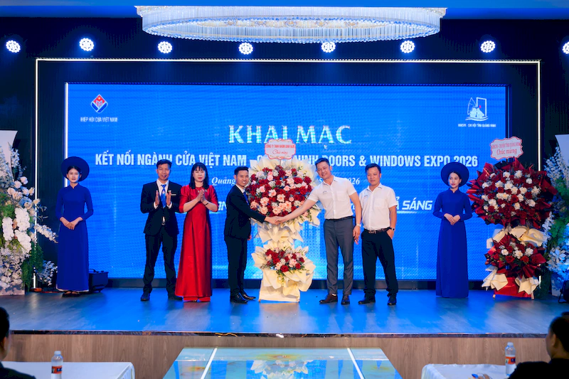 Bình Nam Group mang sản phẩm nhôm Royalboss tới hội nghị cửa Quảng Ninh