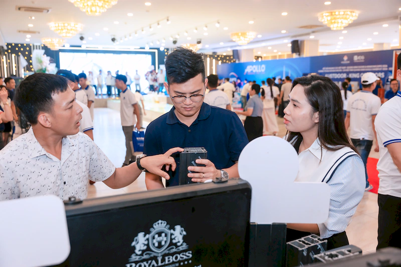 Bình Nam Group mang sản phẩm nhôm Royalboss tới hội nghị cửa Quảng Ninh